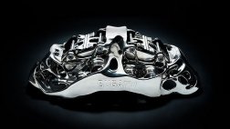 Компания Bugatti оснастит свои автомобили напечатанными на 3D-принтере тормозами