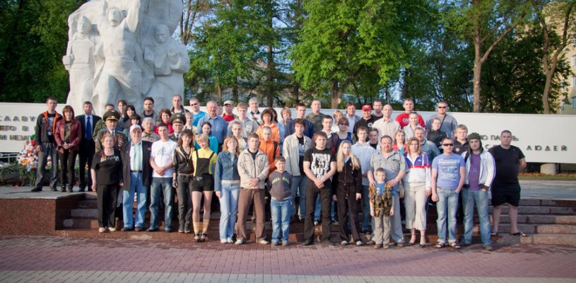 10 мая состоялся третий ежегодный патриотический автопробег, приуроченный к 65-ой годовщине победы в Великой Отечественной войне "Дорогами войны"