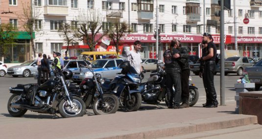 В Рязани состоялся автопробег "Против плохих дорог"