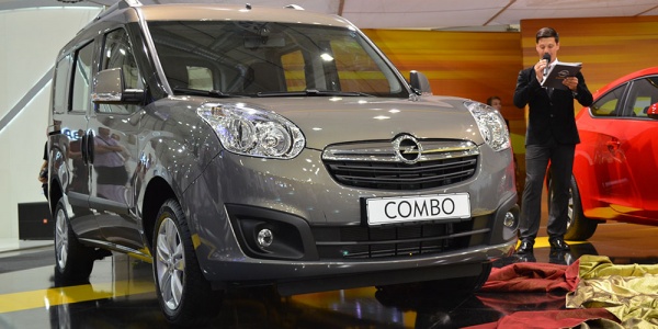 На автосалоне SIA’2012 представлен новый Opel Combo