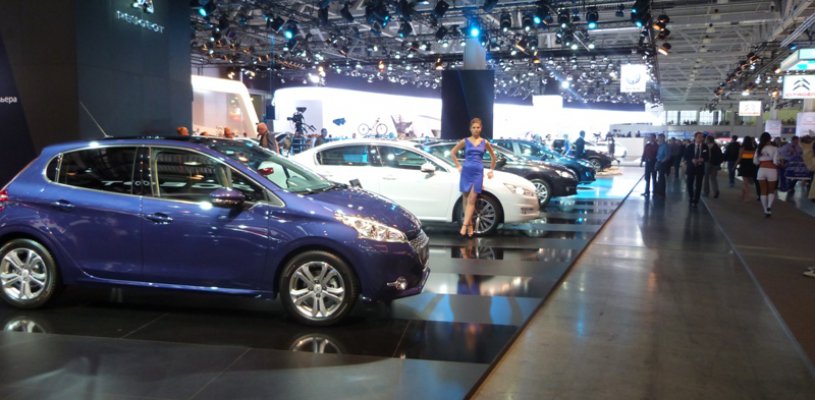 Peugeot на ММАС-2012:  408, 208 и другие