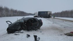 Выезд на "встречку" на 323 км трассы Москва-Челябинск для водителя стал фатальным