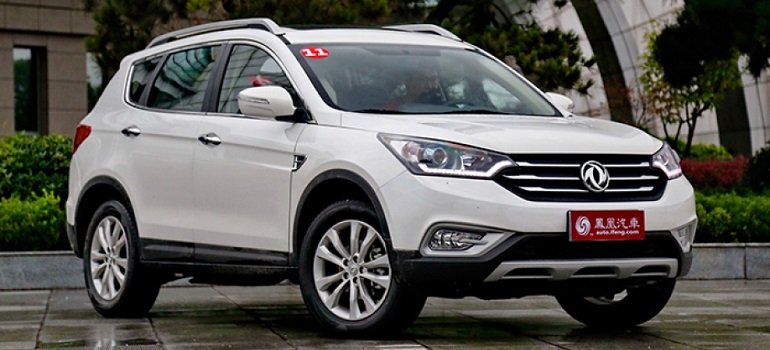 В столице прошла закрытая презентация кроссовера Dongfeng АХ7