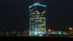 «АвтоВАЗ» завершает выпуск длиннобазной версии внедорожника Lada 4х4 и Lada Priora