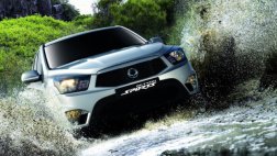 Осенью в продаже появится обновленный SsangYong Actyon Sports с бензиновым двигателем