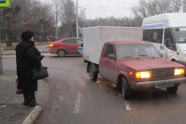 За сутки совершено несколько наездов на пешеходов