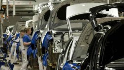Господдержка отечественного автопрома сохранится на первое полугодие 2016 года