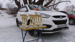 В Рязани определились лучшие в управлении автомобилем на льду