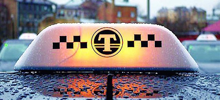 В феврале было проведено 11 рейдов по выявлению нелегальных таксистов