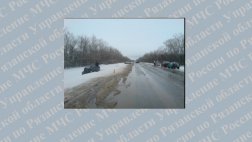 МЧС сообщает о столкновении легковых автомобилей Hyundai, KIA и «ВАЗ-2105» на 363 километре трассы М-5 в Шацком районе