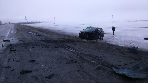 На М6 "Каспий" произошло столкновение грузового автомобиля MAN и KIA Sportage