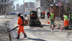 В Рязани возобновили ремонт дорог горячим асфальтобетоном