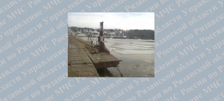 Возобновлено движение автотранспорта по наплавному мост возле населенного пункта Троица