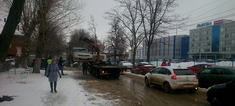 Эвакуаторы в Рязани работают с нарушениями