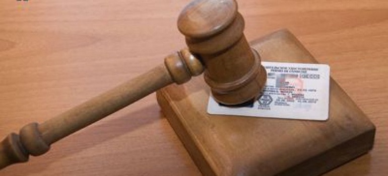 Водителям могут добавить еще одну статью с лишением прав