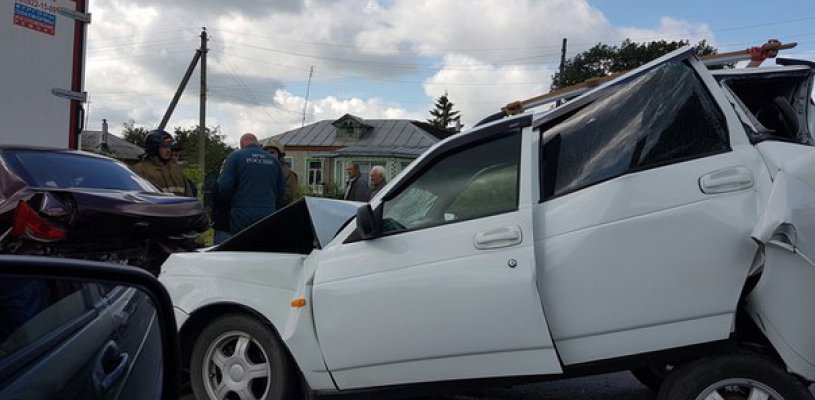 В ДТП у поворота на Рыбное пострадало 4-ре человека