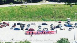 Автомобилисты Рязани выстроились в слово "Россия"