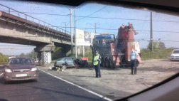 У Храпово столкнулись ВАЗ-21099 и фура Катерпиллер