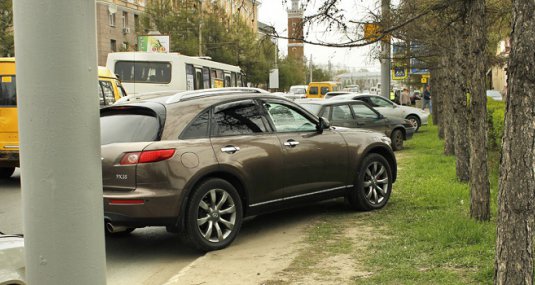 60 рязанских автолюбителей заплатили штраф за неправильную парковку