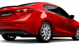 Mazda объявила цены на новую «трешку»