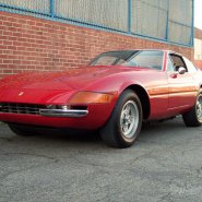 ferrari-365-gtb4-7w.jpg