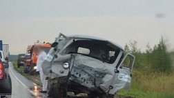 Устанавливаются очевидцы столкновения Mazda CX-5, ПАЗ-4234 и УАЗ-452