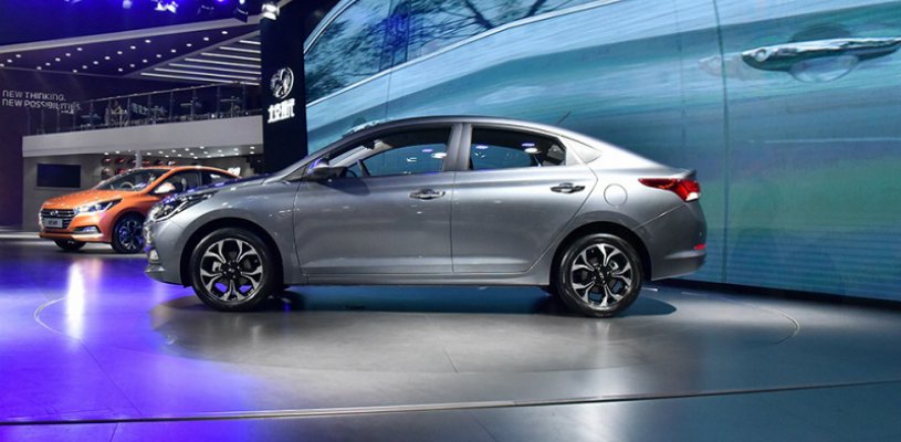 Hyundai представила новый седан под названием Verna - аналог Solaris