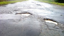 Дорога М5-Исады в Спасском районе продолжает разрушаться не дождавшись качественного ремонта