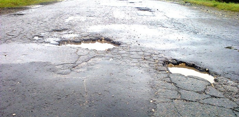 Дорога М5-Исады в Спасском районе продолжает разрушаться не дождавшись качественного ремонта