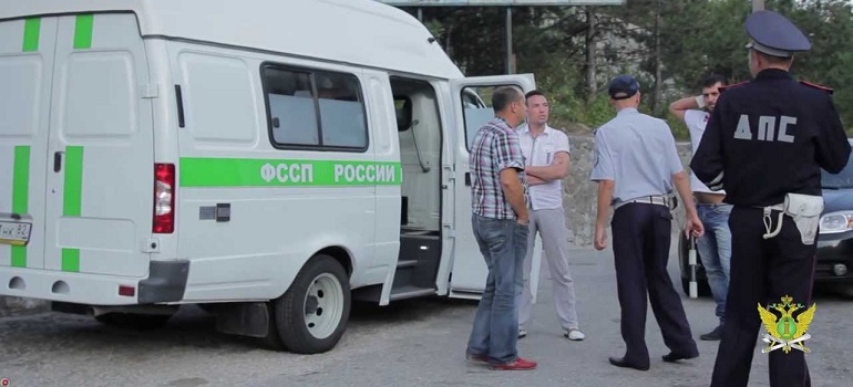 С сотрудниками Госавтоинспекции на стационарные посты ДПС будут заступать инспекторы ФССП