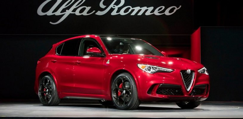 Alfa Romeo представили свой первый кроссовер Stelvio