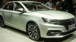 Автокомпания SAIC презентовала новый седан Roewe i6