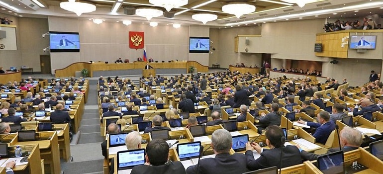 Депутаты ГД РФ обсудили лишение водительских прав за три нарушения ПДД