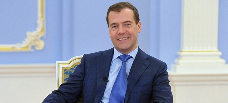 Медведев изменил правила взимания оплаты с дальнобойщиков в системе «Платон»