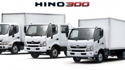 HINO отзывает 5 603 транспортных средств 300 Series