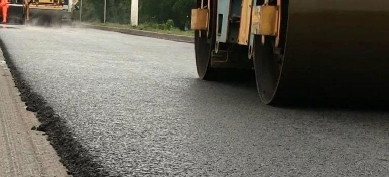 Дорожно-ремонтные работы полностью завершены на 33 участках улиц областного центра