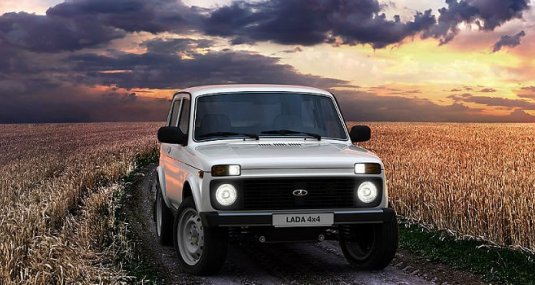 АвтоВАЗ понизил цены на четыре модели Lada в России