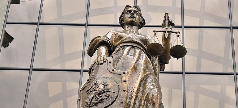 Пленум Верховного суда указал какие расходы подлежат возмещению по ОСАГО