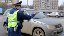 Инспекторы ГИБДД провели специализированные проверки водителей, являющихся иностранными гражданами