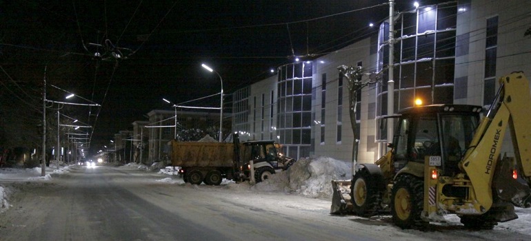 За прошедшие сутки с улиц Рязани было вывезено порядка 1 000 кубометров снега