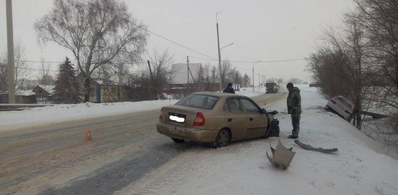 В Пронском районе на 43-ем километре автодороги Рязань–Пронск–Скопин произошло столкновение двух транспортных средств