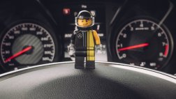 Mercedes объявил третий отзыв своих автомобилей за последние 7 дней. Теперь С-/GLC-классы