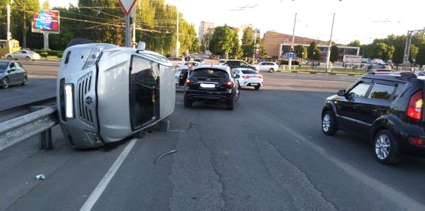 Водитель, опрокинувшейся вчера Toyota, был нетрезв