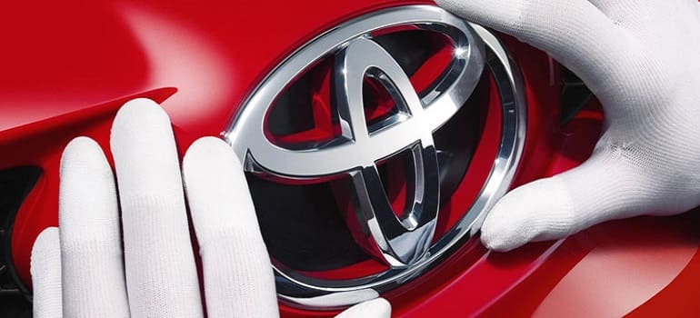 Toyota отзывает для ремонта Alphard и Highlander