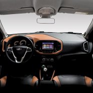 06_LADA XRAY Cross Interior.jpg