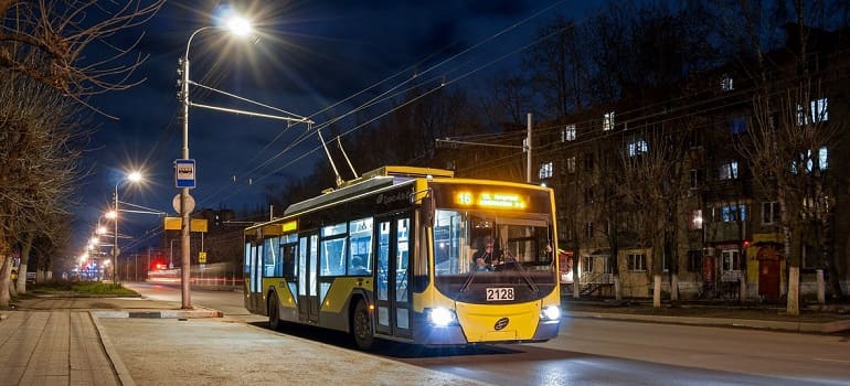 В ночь на 28 апреля работа городского транспорта будет продлена до окончания богослужений