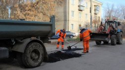 На прошлой неделе ремонт дорог проводили на 12 участках улично-дорожной сети Рязани