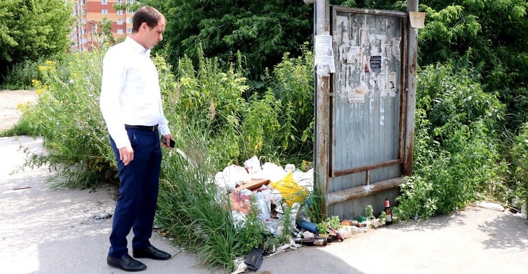 Начальник управления транспорта провел ревизию конечных остановочных пунктов городского пассажирского транспорта в Московском районе