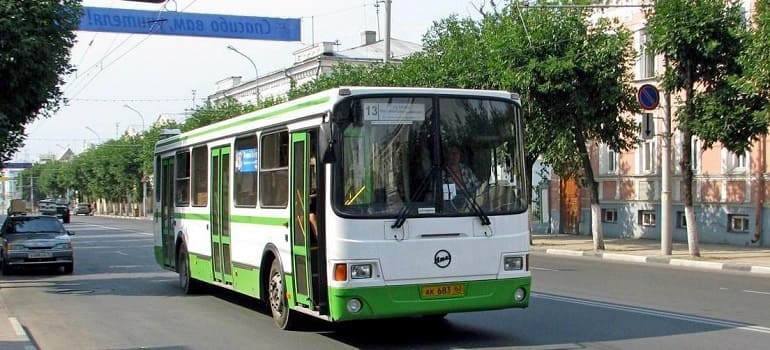 102 троллейбуса и 90 автобусов вышли на муниципальные маршруты Рязани