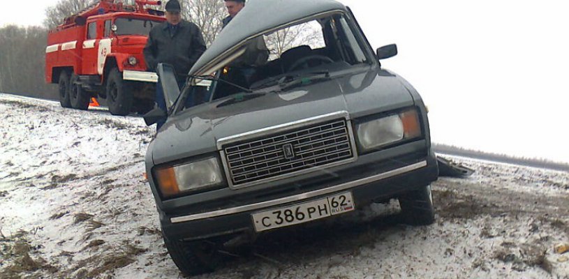 В Шиловском районе дорогу не поделили "Семерка" и грузовик Volvo